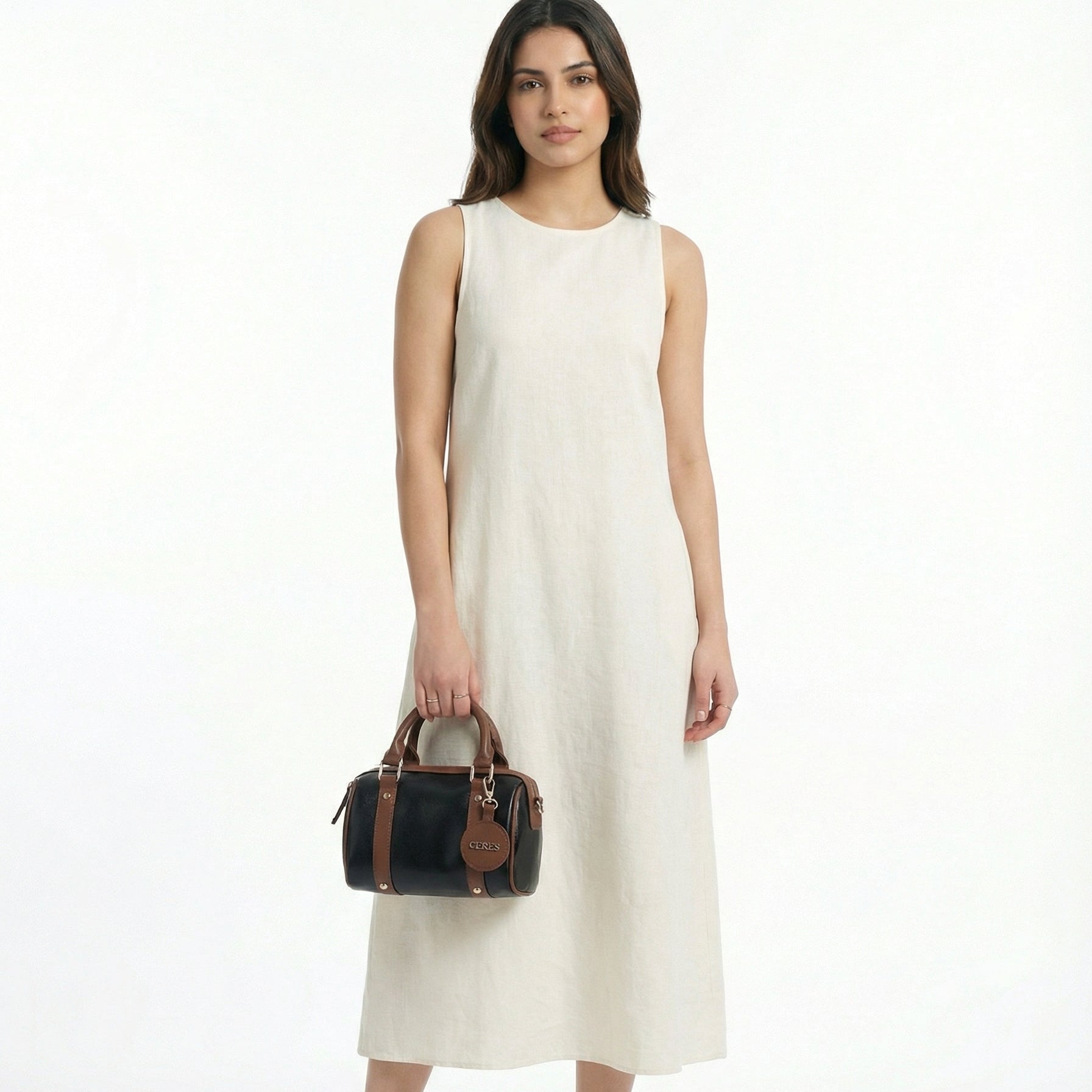 Remi Duffle Sling With Mirror
